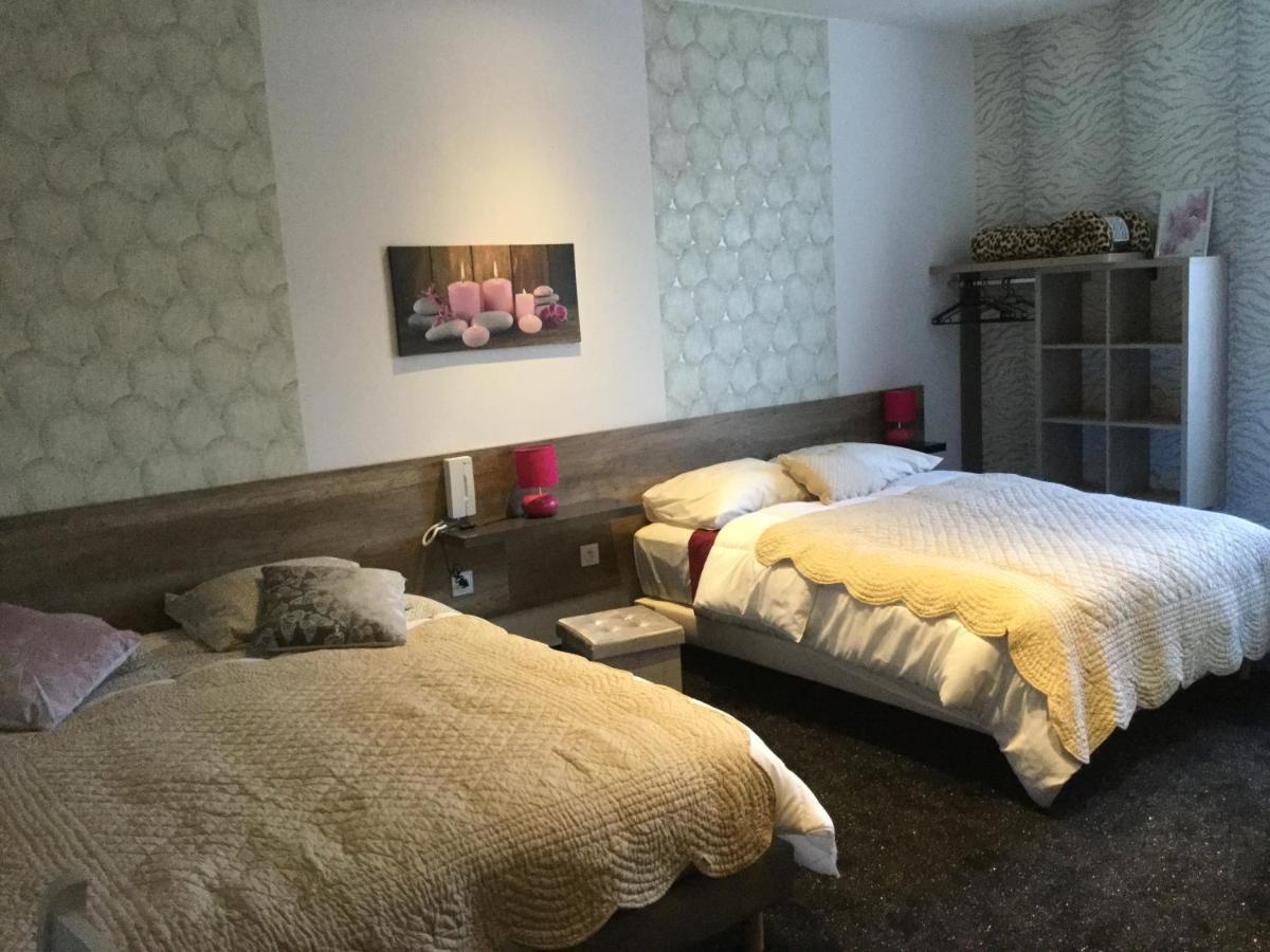 Hotel Le Kamelia 살레 외부 사진