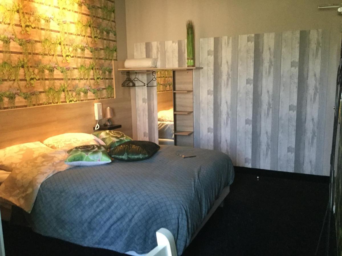 Hotel Le Kamelia 살레 외부 사진